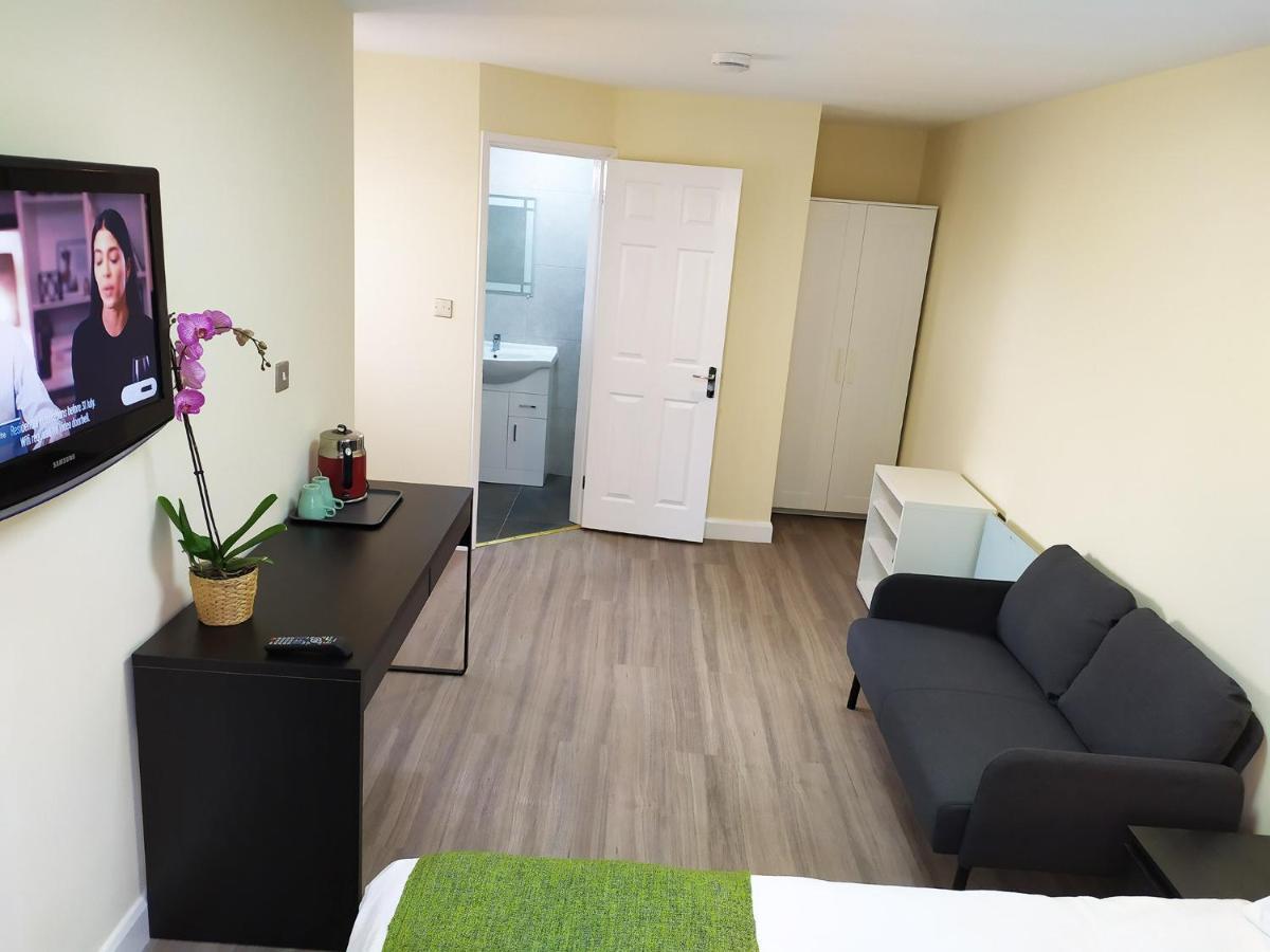 The Yew Studio - Self Contained One Bed Studio Flat With Parking أكسفورد المظهر الخارجي الصورة